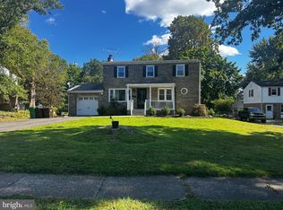 207 Greenwood Rd, Lansdale, PA 19446