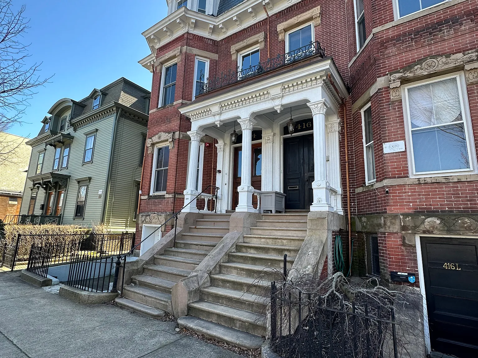 2 bed, 1.5 bath, 1100 sqft, $3,450 — Photo 1