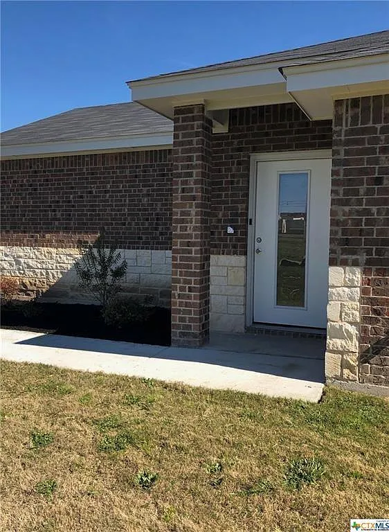 2 bed, 1025 sqft, $1,125 — Photo 3