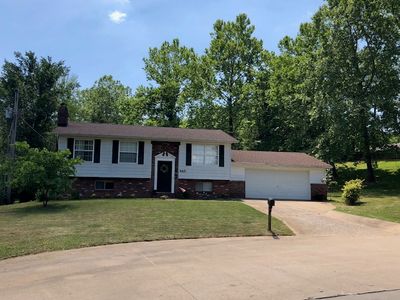 885 Banks Dr, Pevely, MO, 63070