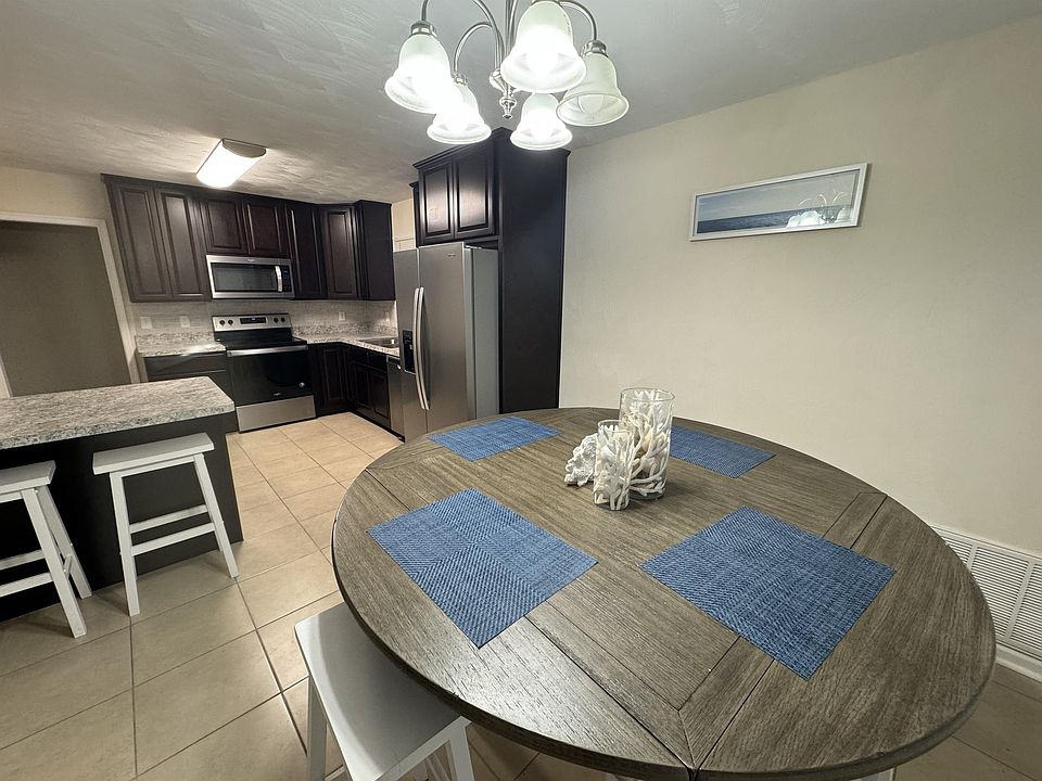 4717 Holladay Rd, Virginia Beach, VA 23455 Zillow