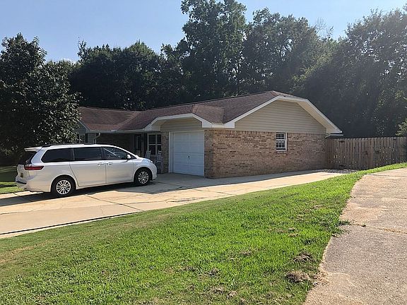 5th image of 1210 Avondale Dr