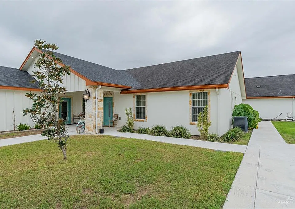 841 Whitetail Cir S