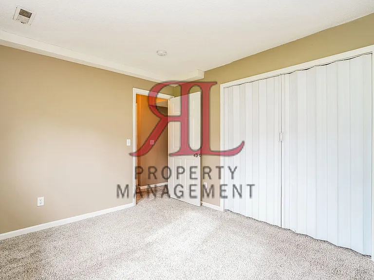 1640 Butterfly Ct — Photo 13