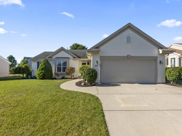 2805 Raintree LANE, Waukesha, WI 53189