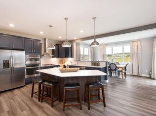 1573 Edgebrook Ln, Carver, MN 55315