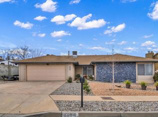 8208 Yeager Dr NE, Albuquerque, NM 87109