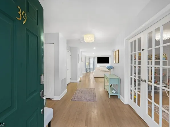 39 Carey Arthur Drive, Wayne Twp., NJ 07470