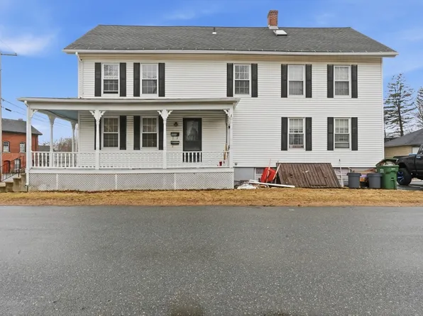 81 School St, North Brookfield, MA 01535