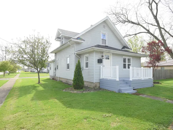 135 N Rachel St, Rensselaer, IN 47978