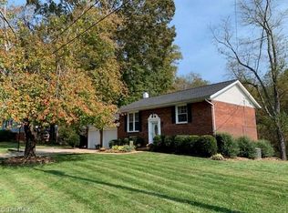 195 Dixie Hill Rd, North Wilkesboro, NC 28659