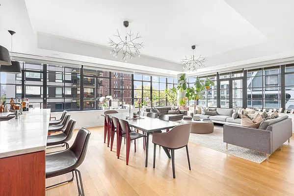 Rented by SERHANT. | media 1