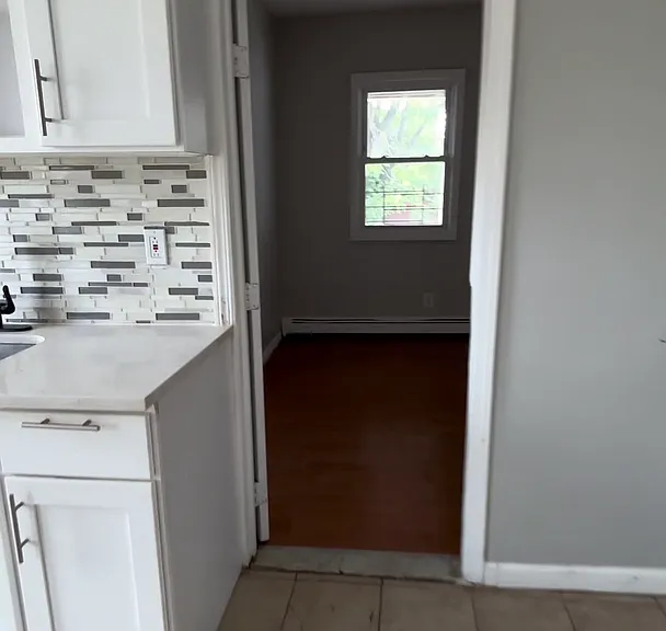 549 Summer St — Photo 14