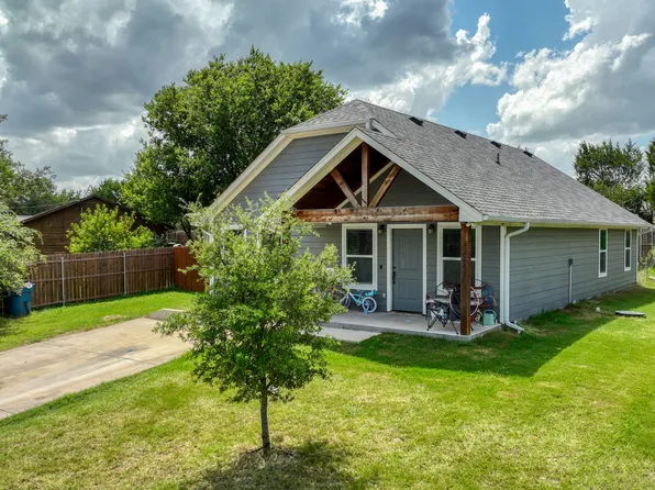 2806 San Gabriel Dr, Granbury, TX 76048