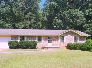 119 Club Cir, Stockbridge, GA 30281