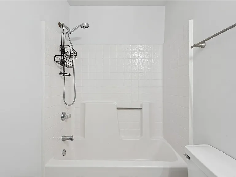 1563 N King St #105 — Photo 22