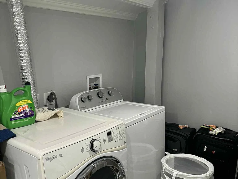416 Hazlett Ave #5 — Photo 9