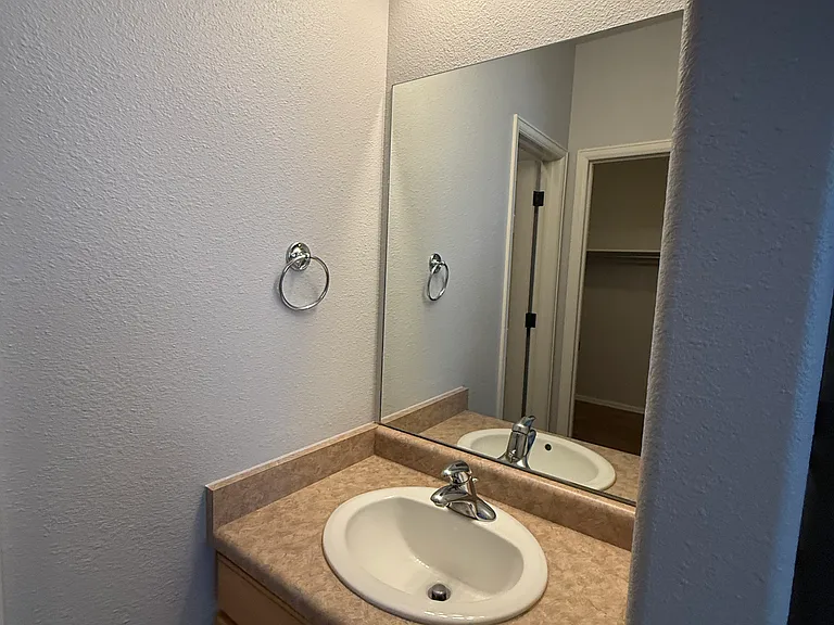 2491 Fountain Greens Pl #B-7 — Photo 19