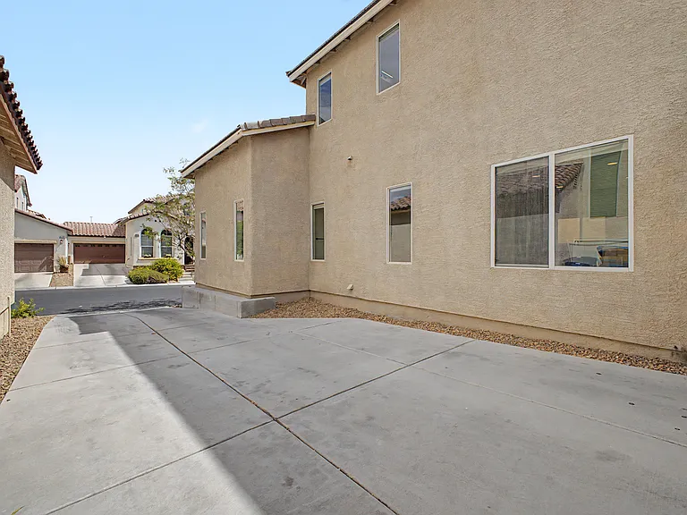 9119 Brilliant Prairie Ct — Photo 29