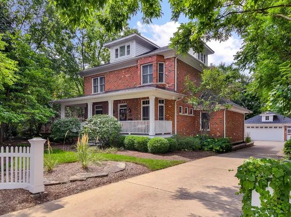 360 N Main St, Glen Ellyn, IL 60137