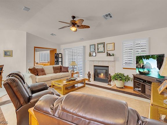 2nd image of 5204 Rim View Ln