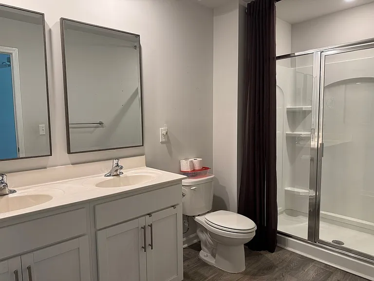 102 Jessica Ct — Photo 16