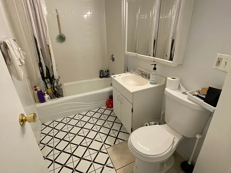 530 Cambridge St #4 — Photo 7