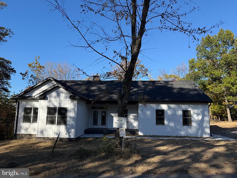 1st image of 259 Grove Heights Rd