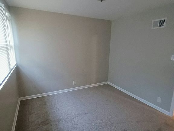 5th image of 3437-3439 N 83rd St