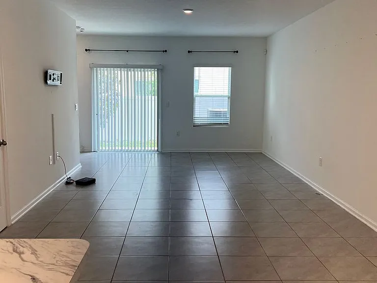 4021 Haymon Ave — Photo 3