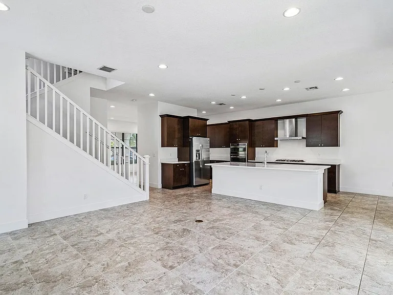 13644 Dumont Rd — Photo 11