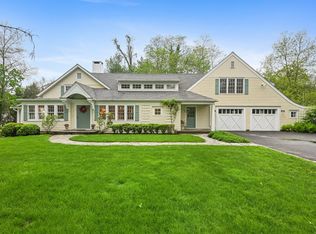 19 Hilltop Rd, Norwalk, CT 06854
