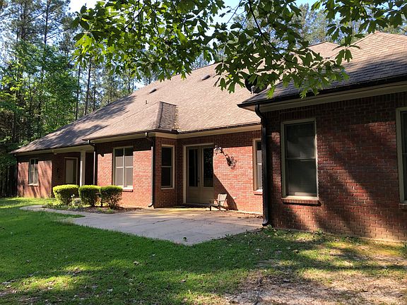 5th image of 840 Timber Creek Dr