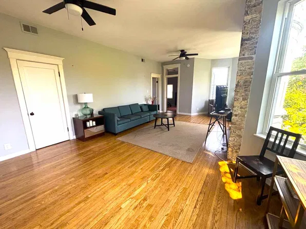 2532 W Fullerton Ave APT 2R, Chicago, IL 60647