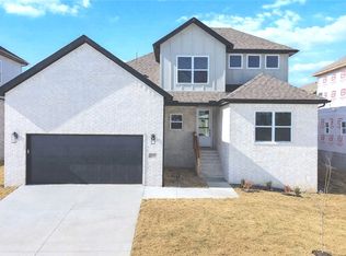 1051 Whistler St, Bentonville, AR 72713