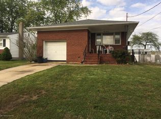 216 Orchard St, Keyport, NJ 07735