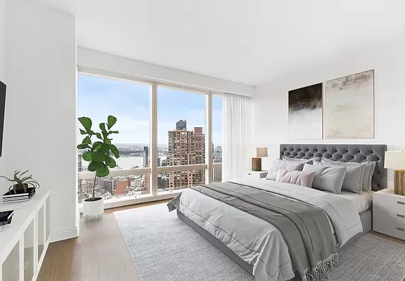 3rd image of 25 Columbus Cir #58E