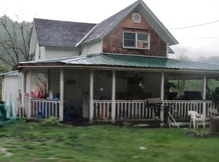 1264 Ky Route 979, Harold, KY 41635
