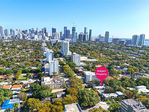 2nd image of 2825 SW 3rd Ave