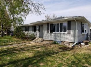 225 5th St E, Westhope, ND 58793