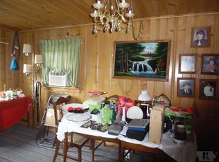 1801 Mason Rd, Burlington, IA 52601