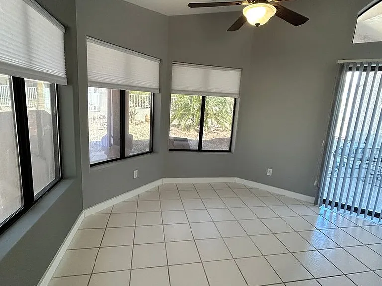 2413 Jacob Row — Photo 7