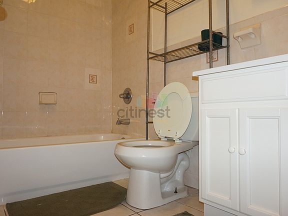 4th image of 376 Lefferts Ave #2