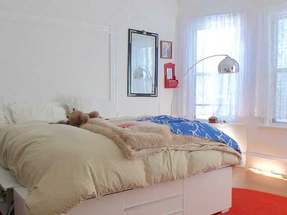 2nd image of 59-61 Hillside St