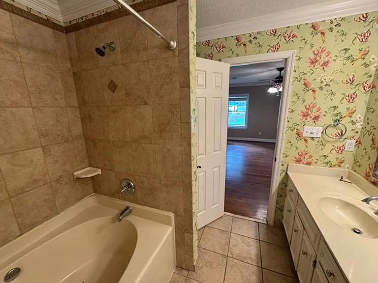 483 Cambridge Way — Photo 20