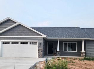 1320 Bens Way, Kaukauna, WI 54130