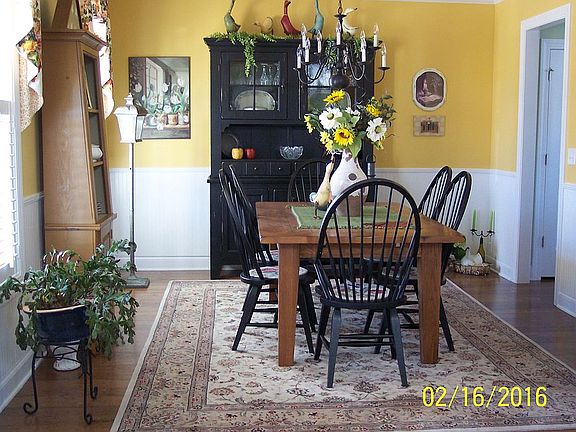 Formal Dining Room