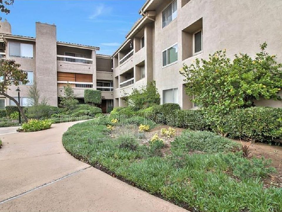 1st image of 10400 Caminito Cuervo Unit 274