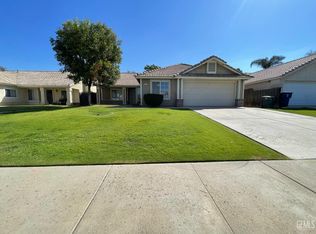 4312 Holster Dr, Bakersfield, CA 93312