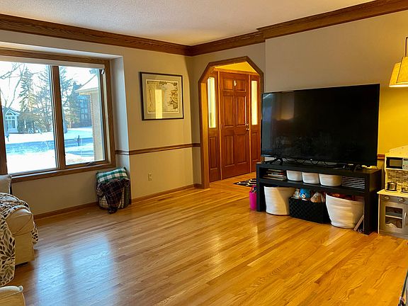 4th image of 4260 Lanewood Ln N